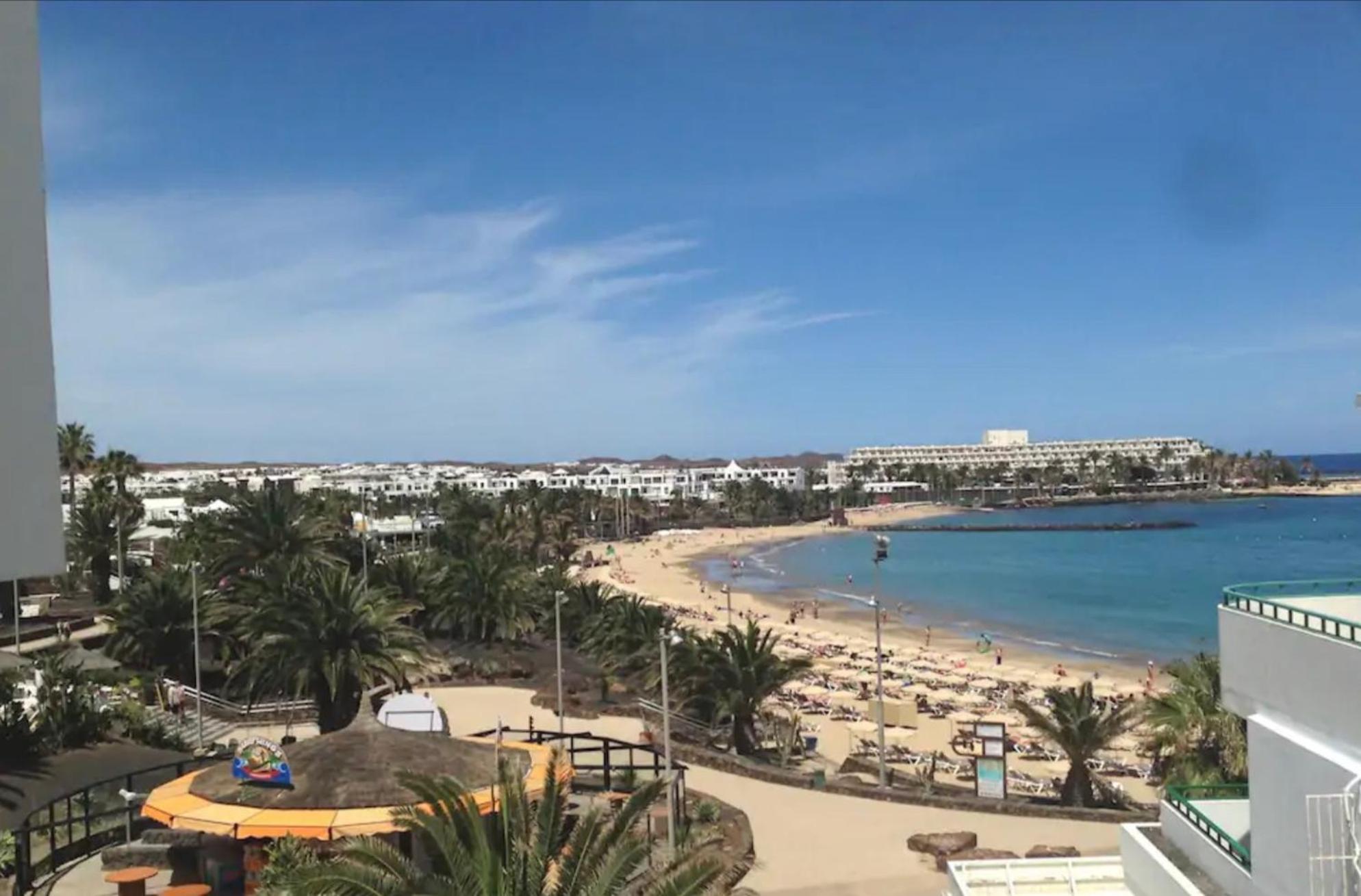 Ground Floor Apartment With Pool, Next To The Beach Costa Teguise Bagian luar foto