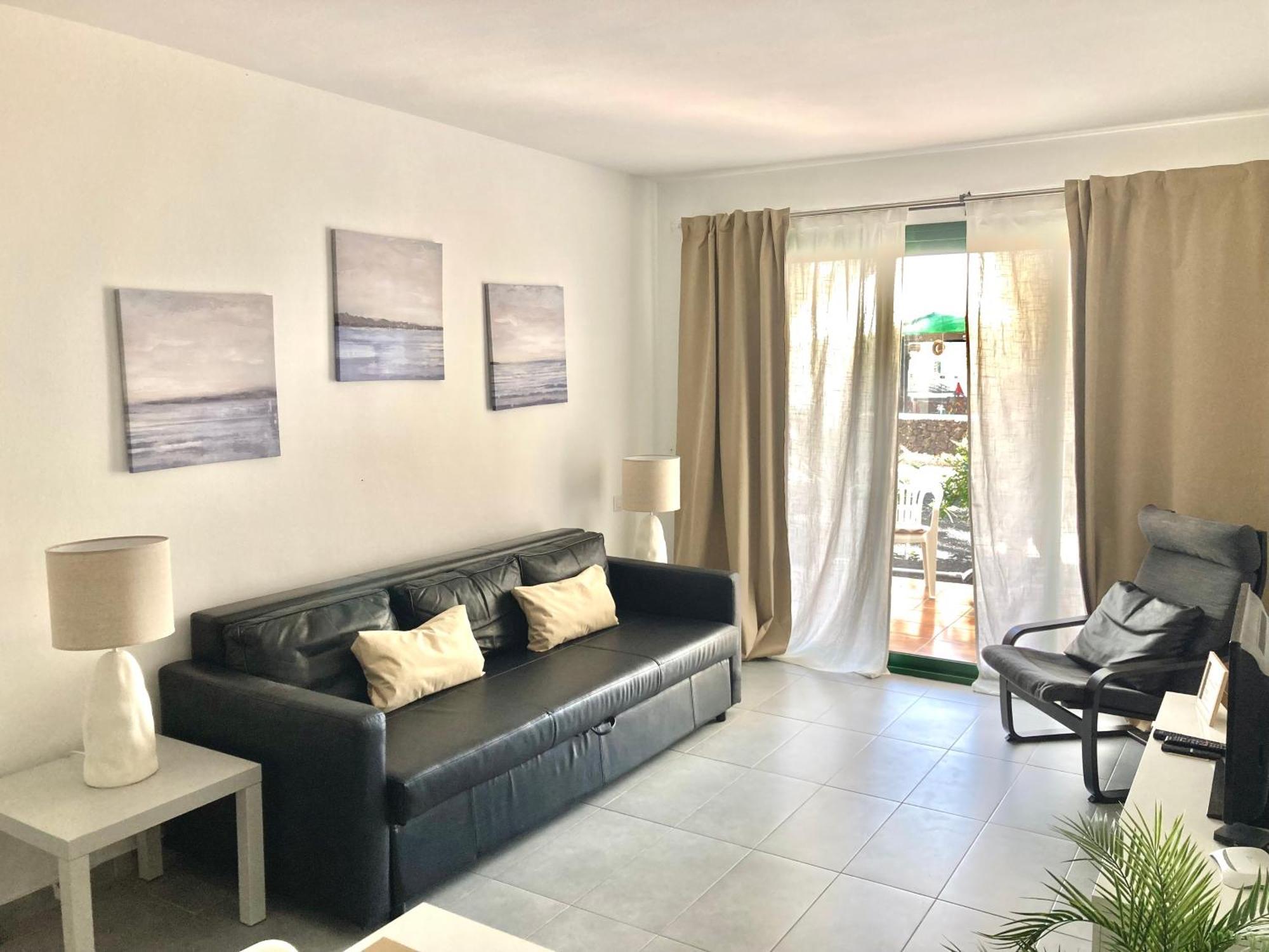 Ground Floor Apartment With Pool, Next To The Beach Costa Teguise Bagian luar foto