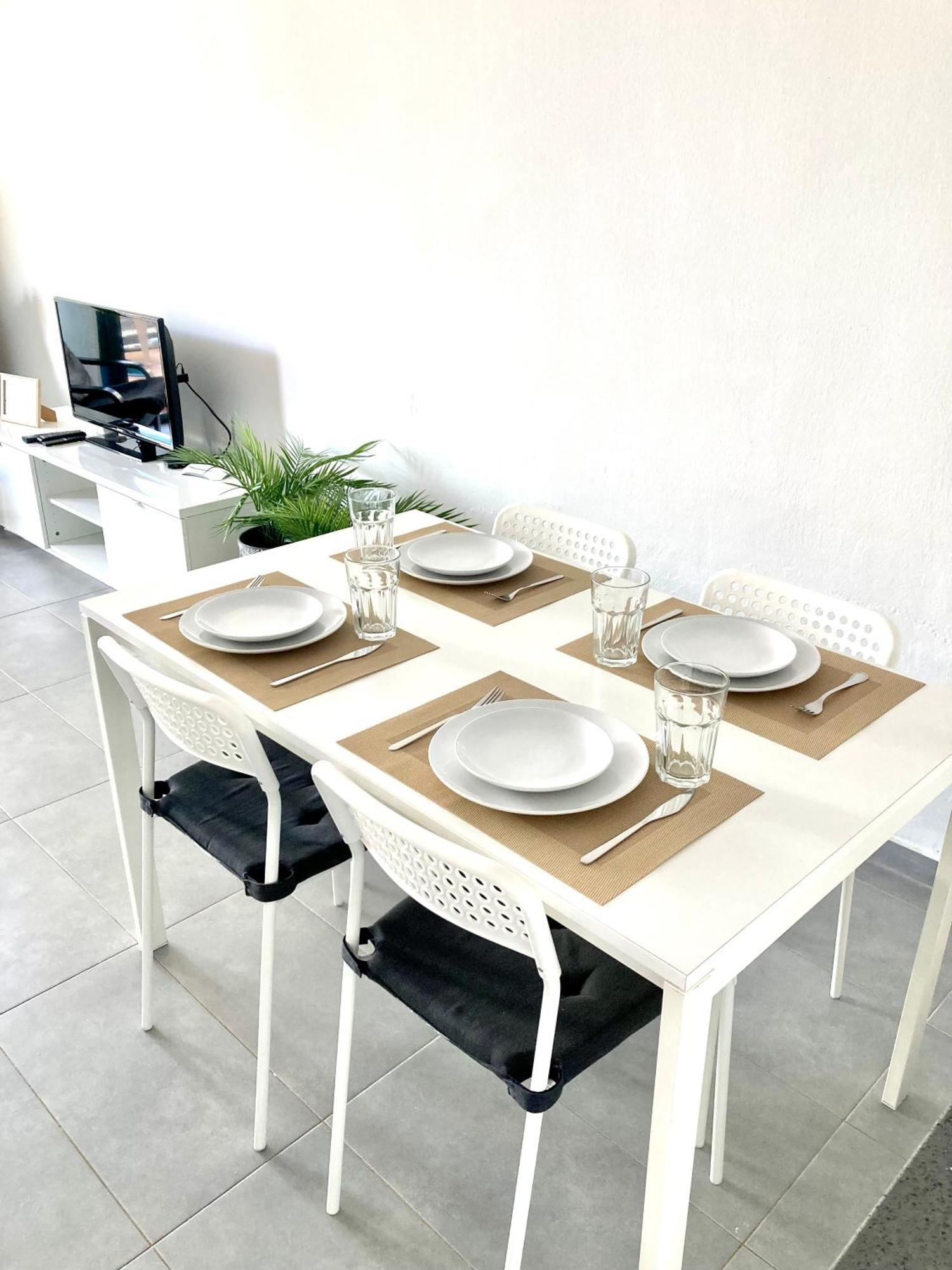 Ground Floor Apartment With Pool, Next To The Beach Costa Teguise Bagian luar foto